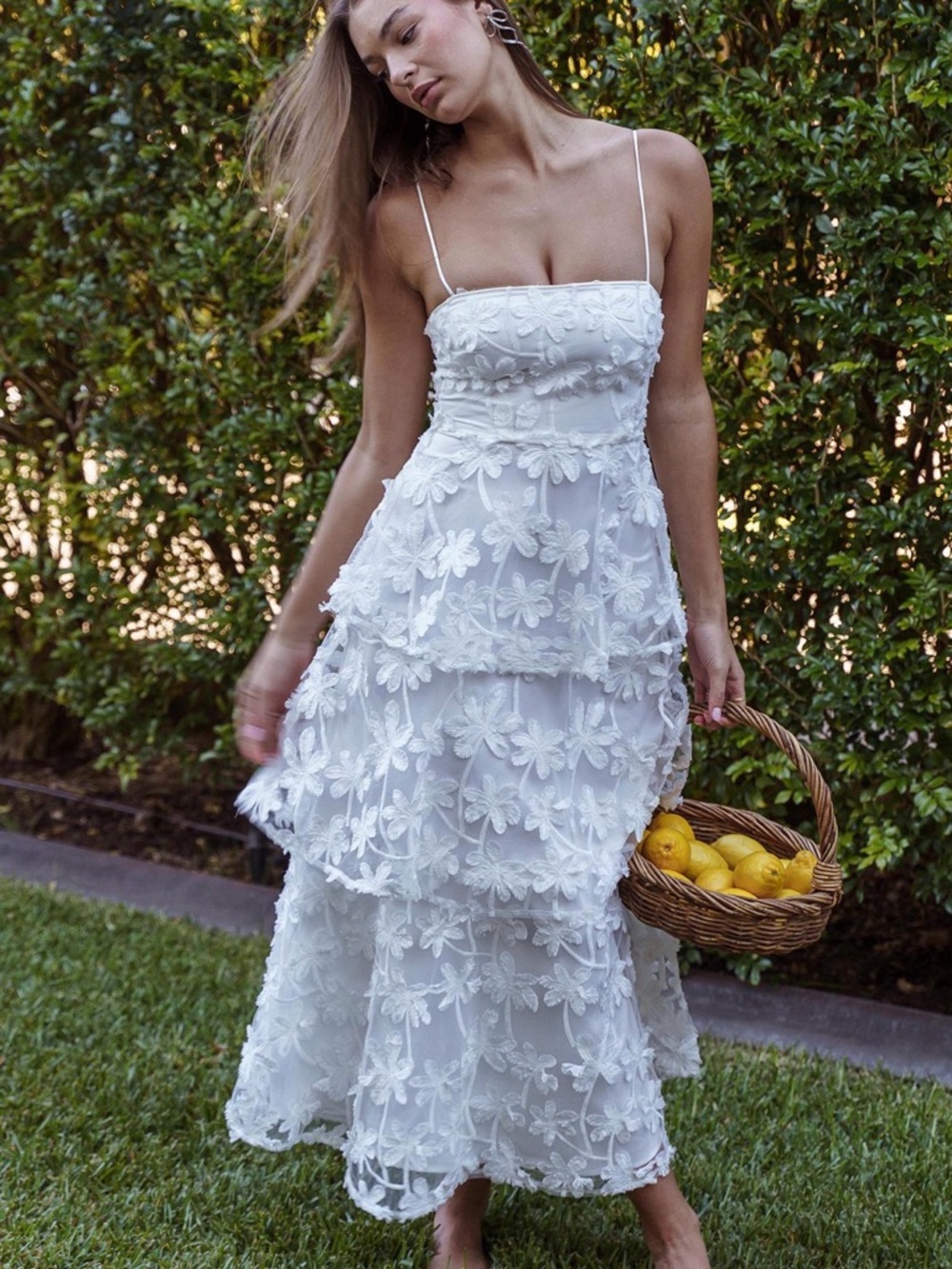 Selfie Leslie White Floral Tiered Maxi Dress